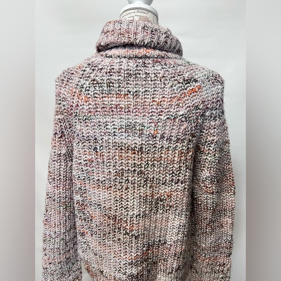 LINE the LABEL Cream and cranberry heather Italian knit sweater size XS. - Picture 6 of 13